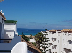 ATICOS Primera Linea en ZAHARA DE LOS ATUNES, Zahara De Los Atunes